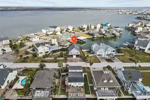 518 Paradise Dr, Tiki Island, TX 77554 - Photo 47