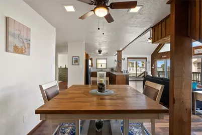 518 Paradise Drive, Tiki Island, TX 77554 - Photo 29