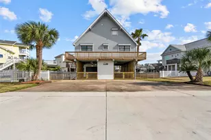 518 Paradise Dr, Tiki Island, TX 77554 - Photo 49