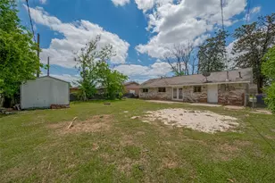 206 Beaver Bend Rd, Houston, TX 77037 - Photo 35