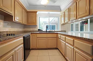17119 Mellow Ridge Dr, Spring, TX 77379 - Photo 9