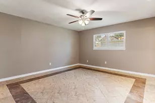 2208 Gontier Dr, Bay City, TX 77414 - Photo 13