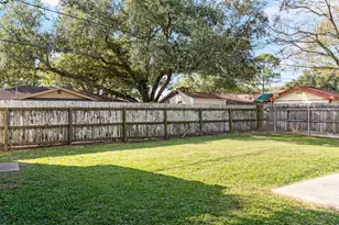 2208 Gontier Dr, Bay City, TX 77414 - Photo 25