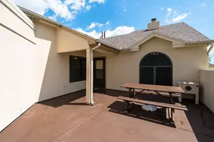 102 Sugar Creek Dr, Rockport, TX 78382 - Photo 7