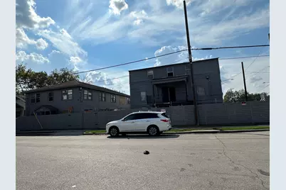 2419 Pannell Street #13, Houston, TX 77026 - Photo 5