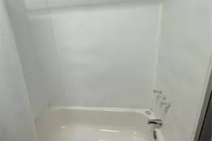 2419 Pannell St, Houston, TX 77026 - Photo 11