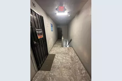 2419 Pannell Street #13, Houston, TX 77026 - Photo 27