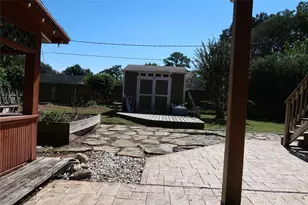 2015 Sierra St, Kemah, TX 77565 - Photo 45