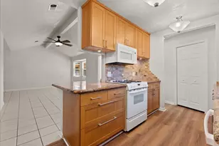 2015 Sierra St, Kemah, TX 77565 - Photo 25