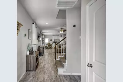 16451 Rosary Pea Place, Conroe, TX 77385 - Photo 5