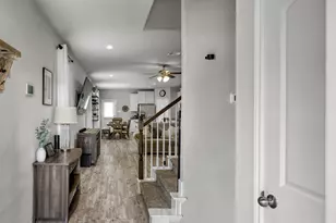 16451 Rosary Pea Pl, Conroe, TX 77385 - Photo 5