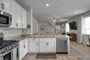 16451 Rosary Pea Pl, Conroe, TX 77385 - Photo 13