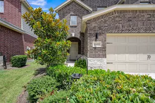 16451 Rosary Pea Pl, Conroe, TX 77385 - Photo 3