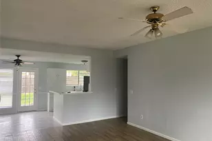 18158 Holly Green Dr, Hockley, TX 77084 - Photo 5