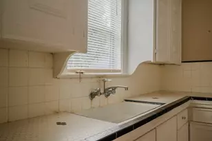 604 Abell St, Wharton, TX 77488 - Photo 23