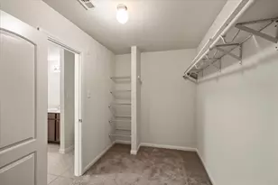 422 Hawks View Dr, La Marque, TX 77568 - Photo 19