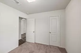 422 Hawks View Dr, La Marque, TX 77568 - Photo 23