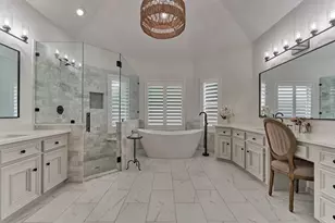 42 Golden Shadow Cir, The Woodlands, TX 77381 - Photo 19