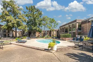 7555 Katy Fwy, Houston, TX 77024 - Photo 3