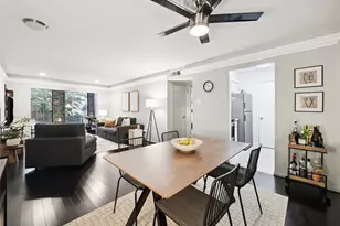 7555 Katy Fwy, Houston, TX 77024 - Photo 5