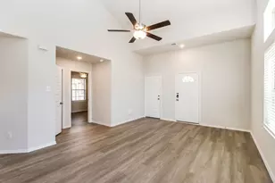 10715 Sunlit St, Conroe, TX 77303 - Photo 9