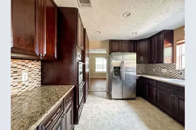 5907 Darkwood Drive, Houston, TX 77088 - Photo 9