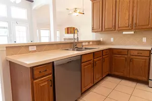 1407 Brady Creek Ln, Richmond, TX 77406 - Photo 7