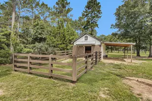 9321 N Walker Rd, Cleveland, TX 77328 - Photo 3