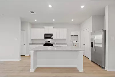 325 Bennett Street, Angleton, TX 77515 - Photo 15