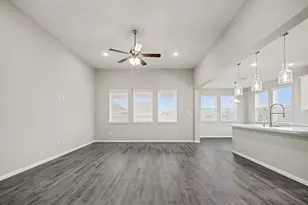 2610 Bisbee Rd, League City, TX 77573 - Photo 7