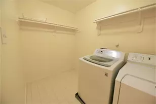 1534 Sutton St, Houston, TX 77006 - Photo 13