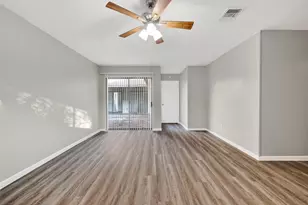 4302 Wildacres Dr, Houston, TX 77072 - Photo 31