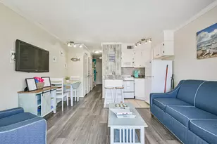 6102 Seawall Blvd, Galveston, TX 77551 - Photo 19