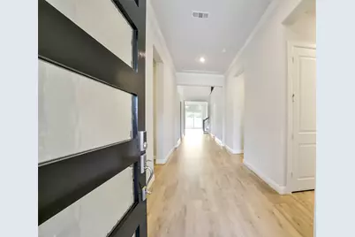 9910 Deep Water Drive, Missouri City, TX 77459 - Photo 5