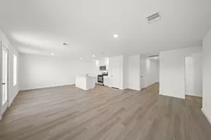 21919 Vernazza Bnd Dr, Hockley, TX 77447 - Photo 7