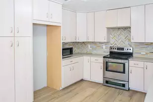 16330 Cypress Point Dr, Cypress, TX 77429 - Photo 9