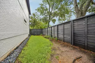 1601 Pine Chase Dr, Houston, TX 77055 - Photo 41