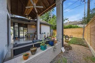 1601 Pine Chase Dr, Houston, TX 77055 - Photo 37