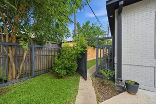 1601 Pine Chase Dr, Houston, TX 77055 - Photo 39