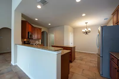 46 N Planchard Circle, The Woodlands, TX 77382 - Photo 13