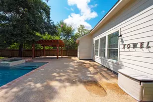 46 N Planchard Cir, The Woodlands, TX 77382 - Photo 41