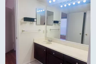 2121 El Paseo Street #2006, Houston, TX 77054 - Photo 9
