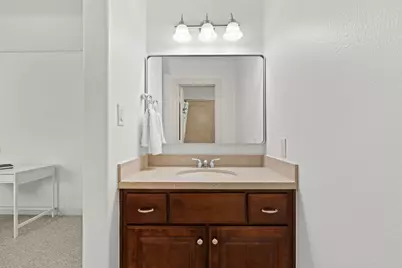 4521 Mayfair Street, Bellaire, TX 77401 - Photo 33