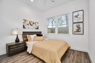 9018 Laverne Laurel Ln, Houston, TX 77080 - Photo 5