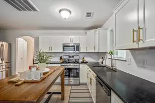 12944 Point Aquarius Blvd, Willis, TX 77318 - Photo 5