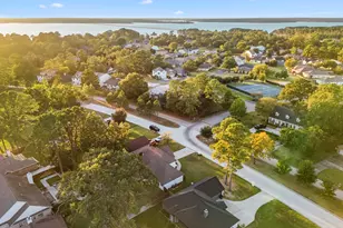 12944 Point Aquarius Blvd, Willis, TX 77318 - Photo 33