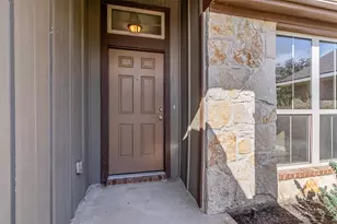 2004 Birdie Ct, Navasota, TX 77868 - Photo 3
