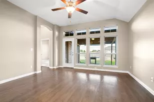 2004 Birdie Ct, Navasota, TX 77868 - Photo 13