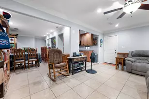207 Chandler Dr, Baytown, TX 77521 - Photo 9