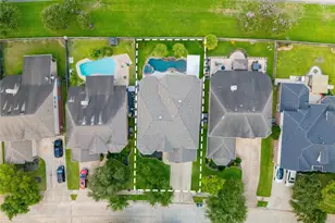 17326 Chestnut Bluff Dr, Houston, TX 77095 - Photo 37